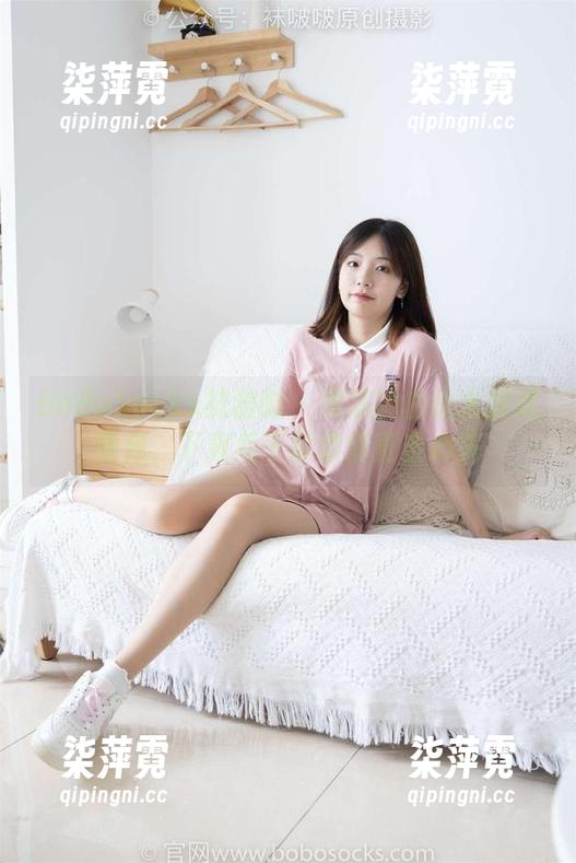 BoBoSocks袜啵啵 - 果冻的白丝大腿袜图包，下载后千层柔情直击心头