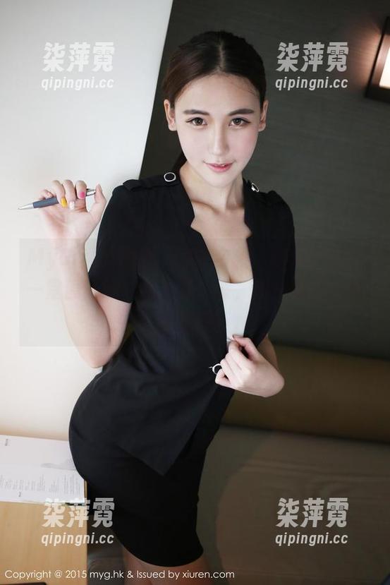 MyGirl美媛馆-软软子 MyGirl美媛馆 - 内衣合集:软软子给你一堂隐秘的‘衣友情’课,图片看得我眼花缭乱!