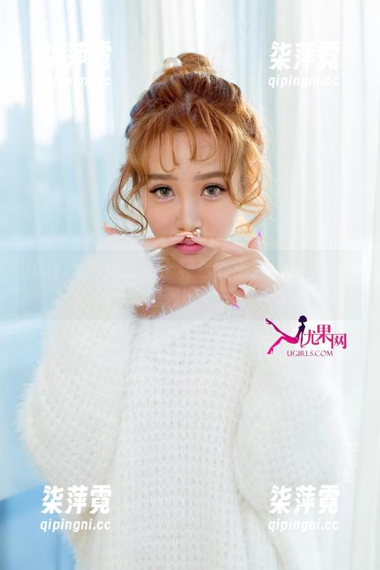 UGirls尤果网-于梓馨 UGirls尤果网 - 于梓馨女王:图库里的一道刺眼光芒