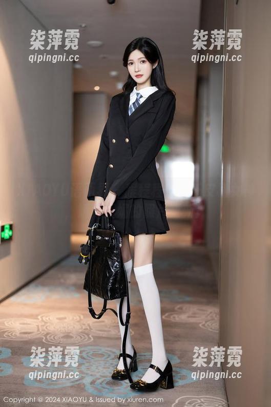 XIAOYU语画界 - 程程程：新任皮裙女神，娇柔妩媚的照片更新！