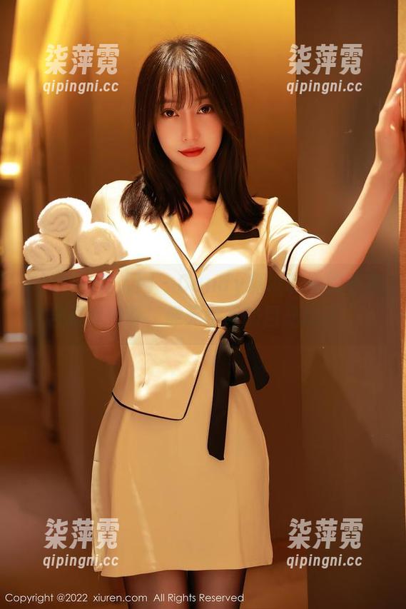Xiuren秀人网 - Candy糖糖和她的毛衣合集好神奇，像无意间的目光相遇。