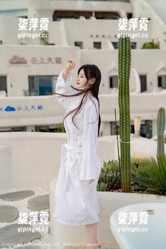 Xiuren秀人网-李丽莎 Xiuren秀人网 - 李丽莎的自信镂空,壁纸其实是一种态度