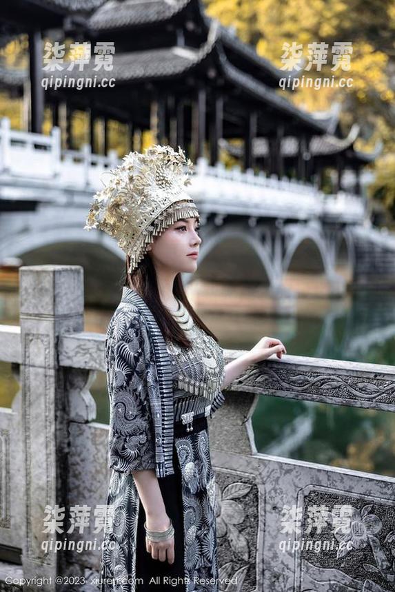 Xiuren秀人网 - 这是什么神仙图册？最新观察，陈雅漫VICKY跟死库水来了场亲密接触！