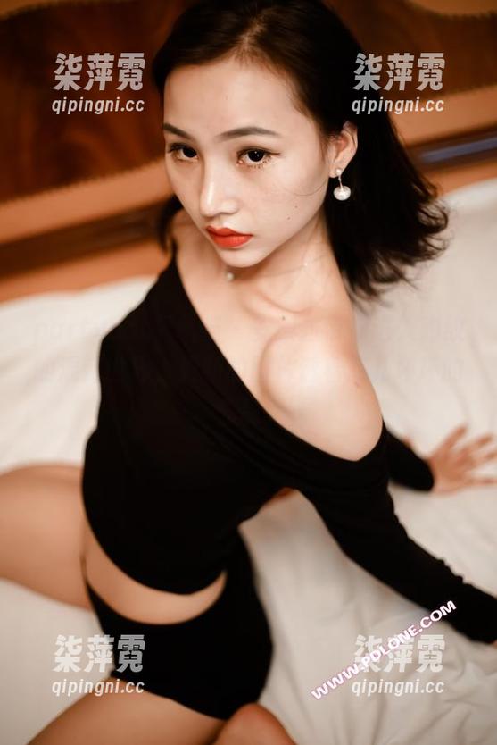 partycat轰趴猫 - 安琪拉带你进入豹纹的混沌世界，更新的图片透着点儿坏坏的气息。
