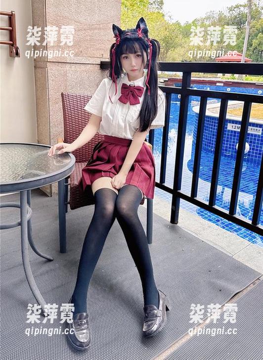 原图效果看这里，办公桌上的不呆猫写真！