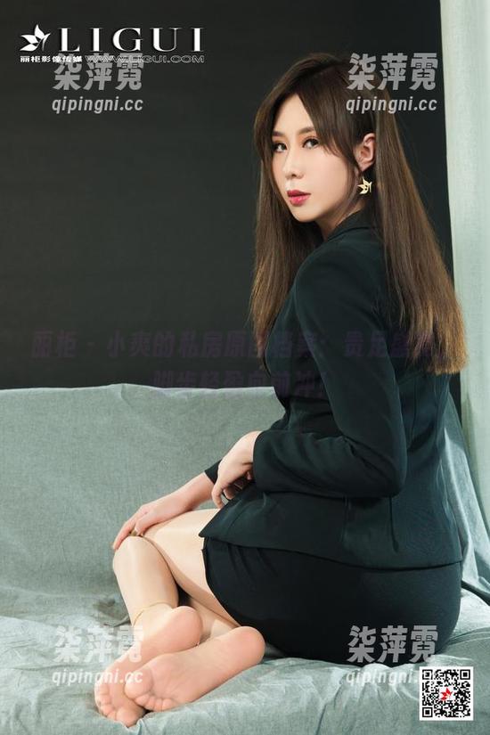 丽柜 - 小爽的私房原图档案：贵足盛宴，脚步轻盈向前冲！