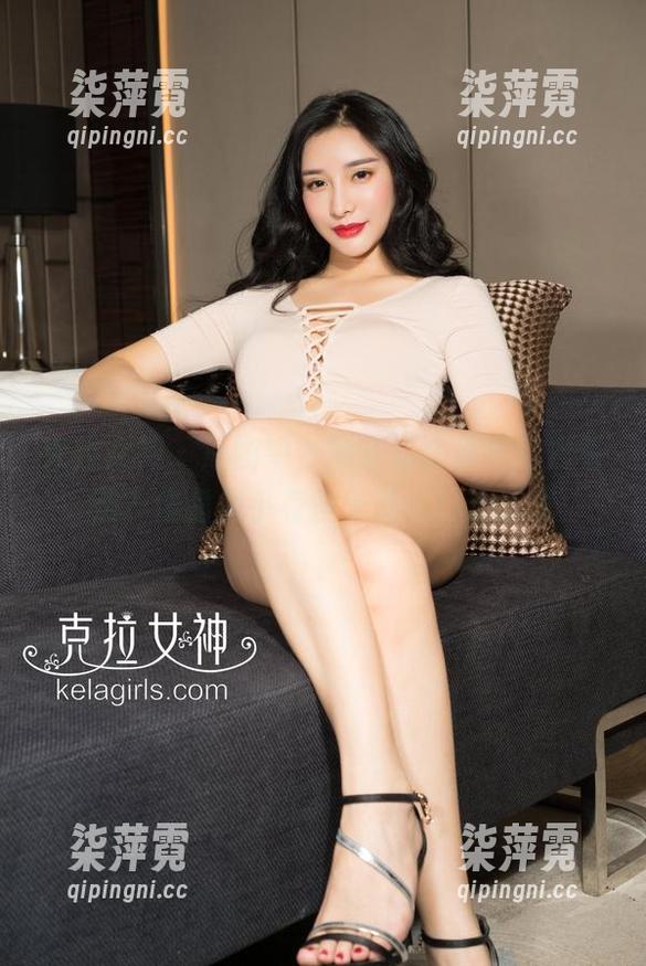 克拉女神-妮子 克拉女神 - 原图中,妮子对比基尼有何看法?作品似乎有些未说出口的意思