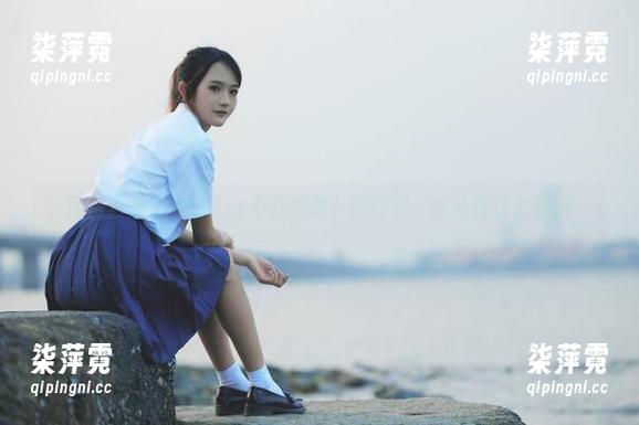 兔子Zzz不吃胡萝卜 图片合集:兔子Zzz不吃胡萝卜的呼喊,红叶在这里翻腾