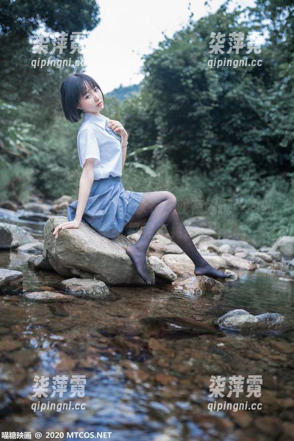 喵糖映画 每个人都想要的白泳衣,就在喵糖映画的壁纸里晃来晃去