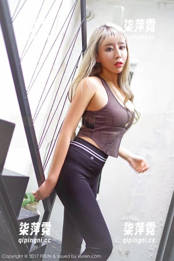 嗲囡囡 - 本季最美红裙，沐娜娜限时免费领取，机会难得哦！