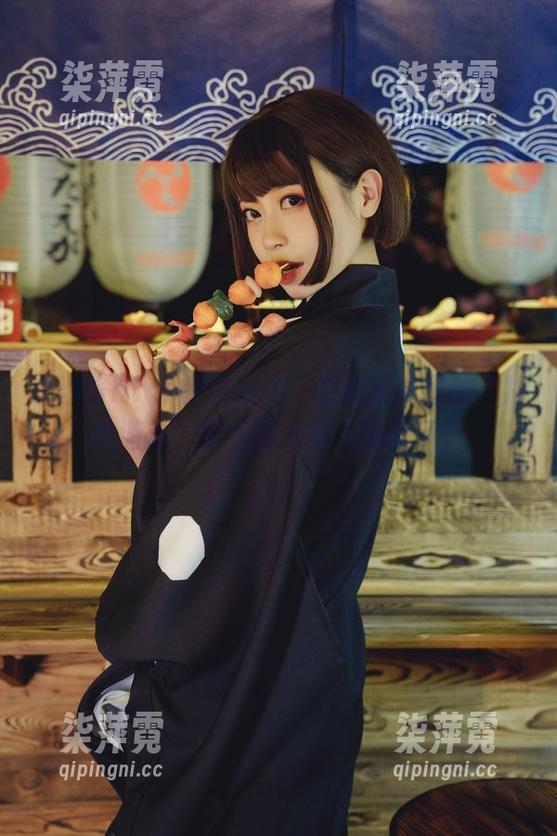 奈汐酱Nice的新动作：最新写真里的“危险游戏”实在是太令人好奇了！