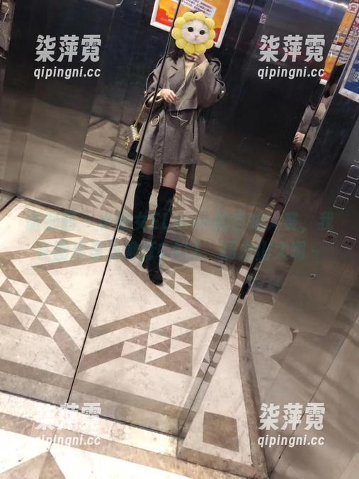 微密圈 - 小仙女ELaine的自拍大赛，我在图库里为她打CALL，压力山大啊～