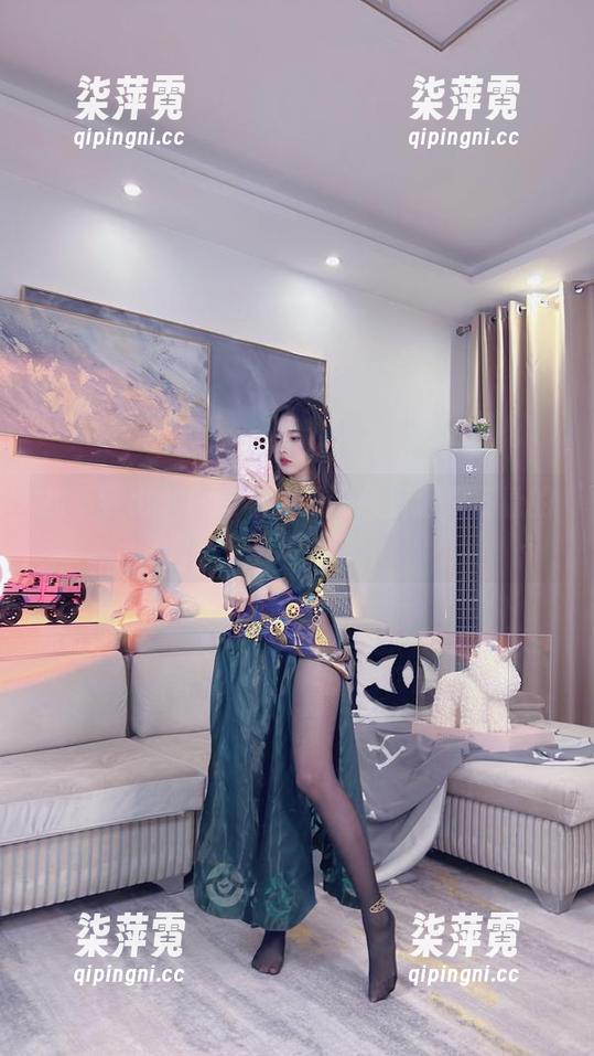 小小奶瓶儿 找不到比小小奶瓶儿的黑色资源更好看的图包了吧?