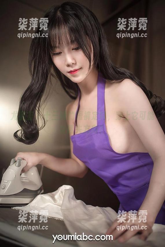 尤蜜荟-十三姨 尤蜜荟 - 十三姨的短裤定制,穿上它可能会迷失方向?