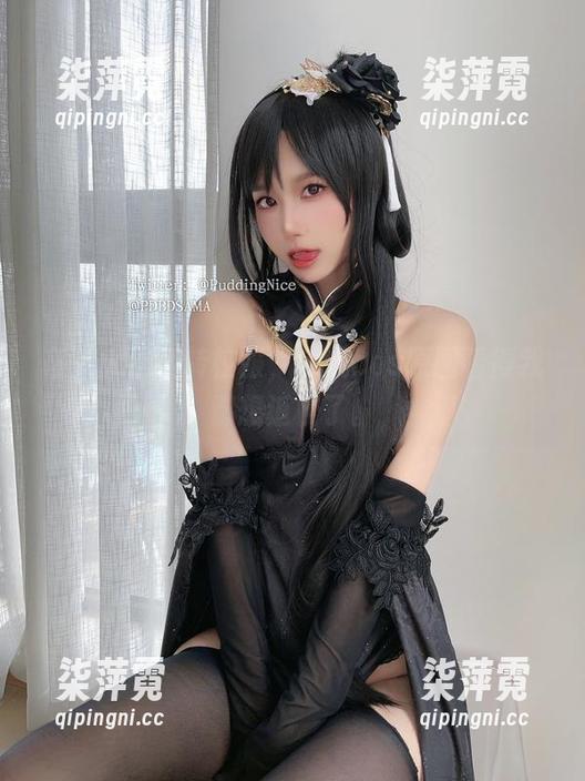 布丁大法 布丁大法翻转校服,做成cos原图看得我都想返校了。