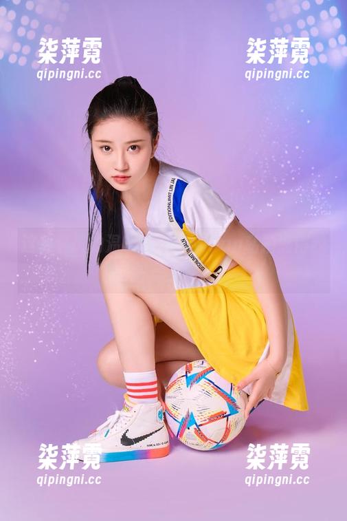 这种春风的温暖，年年Nnian私拍搞得我浑身冒汗。