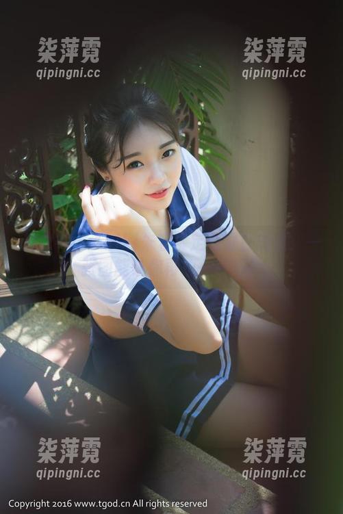 推女神 - Akiki朱若慕定制黑白图集：一张图能让你再想一秒吗？