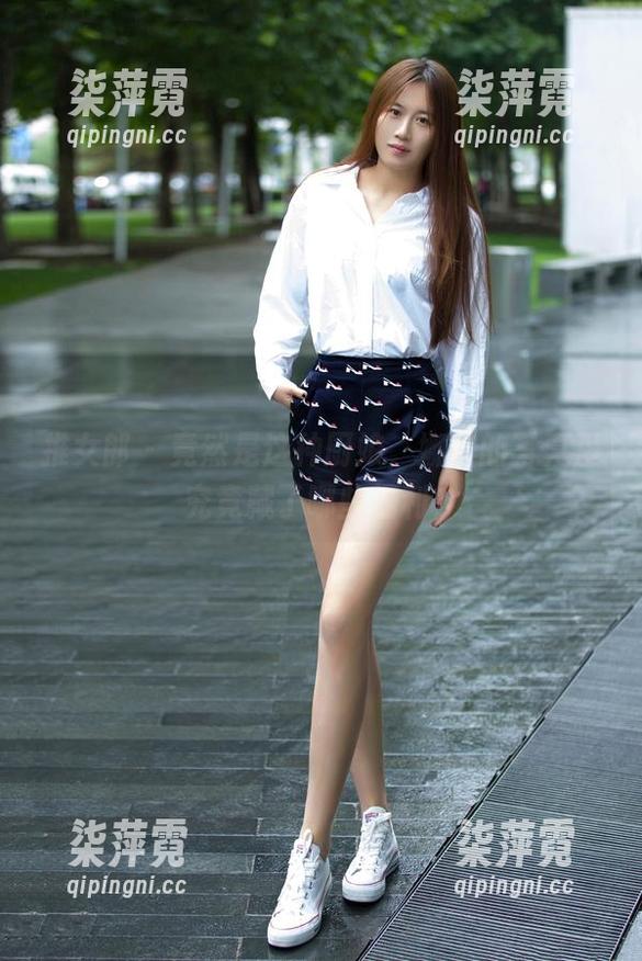 推女郎-娜露 推女郎 - 竟然是这种厨娘,娜露的写真里究竟藏了哪些福利?