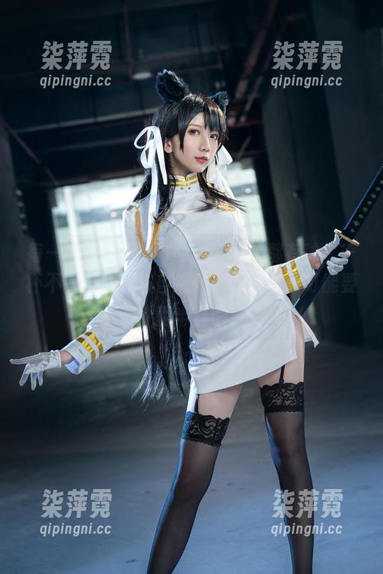 星野saori 每一张星野saori的户外写真都有种“千杯不醉,唯独被自然打败”,图册可能要分两半看啦!