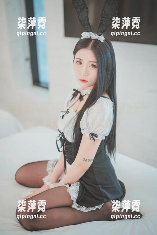 普美Bomi(보미)的泳池系列：不止是水，还有那些意想不到的瞬间