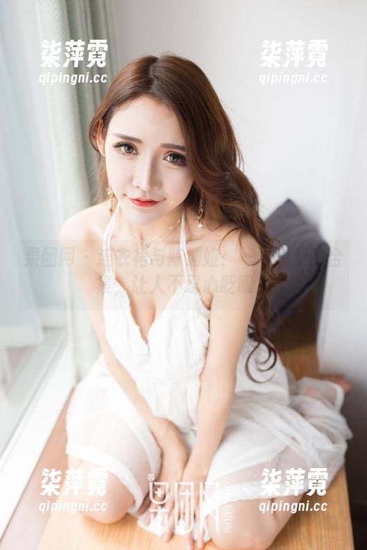 果团网-陈迪娅 果团网 - 连衣裙与陈迪娅:一场免费的合集,让人不忍心眨眼。