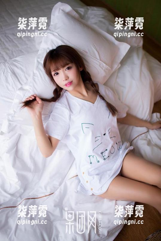 分享果团网的叛逆少女图包，脑海中呐喊：“我要做个不被理解的天才”！