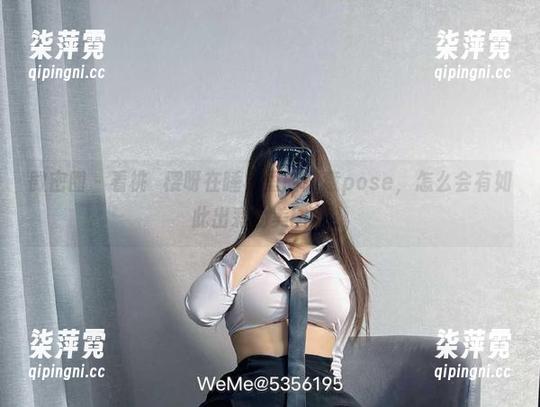微密圈 - 看桃沢樱呀在睡裙里的随意pose，怎么会有如此出彩的美图呢？