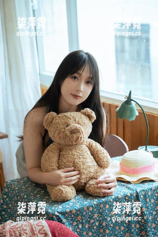 浅安安 抛开光环,浅安安的居家私享图集