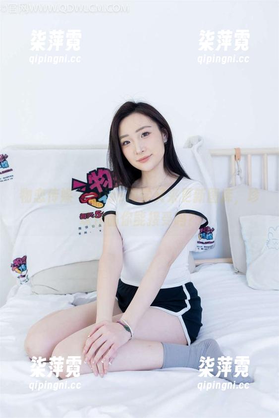 物恋传媒 - elise同学又来更新图库，珍珠作品你能接受吗？