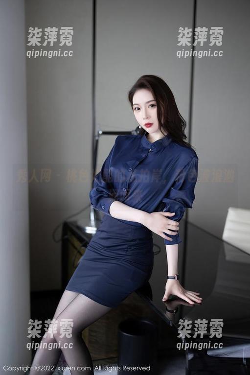 秀人网-桃色奶酪 秀人网 - 桃色奶酪的私拍岸,粉色波浪汹涌而来
