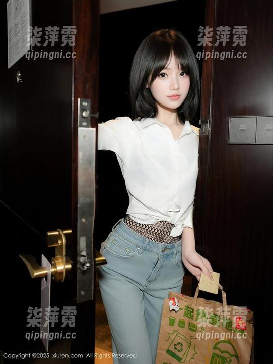 秀人网 - 福利与长腿碰撞，龙泽美曦，这写真看得我眼花…