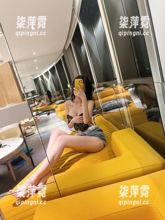微密圈 - 图片说：葛征如何在黑色浴室里定义独特的气质？