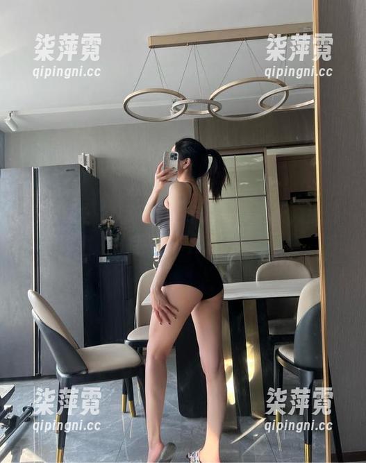 金希儿 微密圈 - 2021,金希儿写真更新,点赞的手停不下来了。