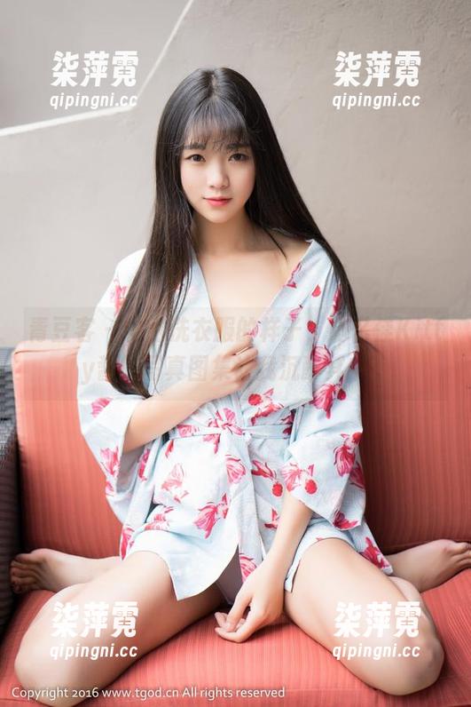 青豆客-施忆佳Kitty酱 青豆客 - 学姐洗衣服的样子,施忆佳Kitty酱的写真图集让我沉醉其中!